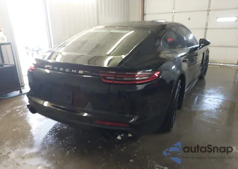 2018 Porsche Panamera 4 из США, поврежденный, VIN WP0AA2A76JL112116
